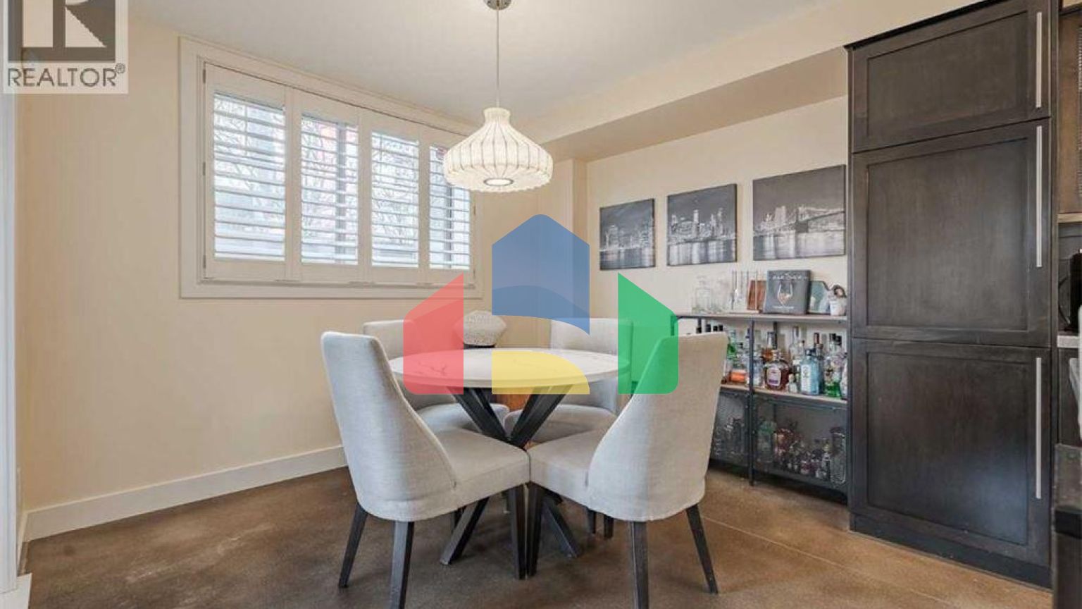 Residential - Condo/Apartment - Calgary, Canada - Canada