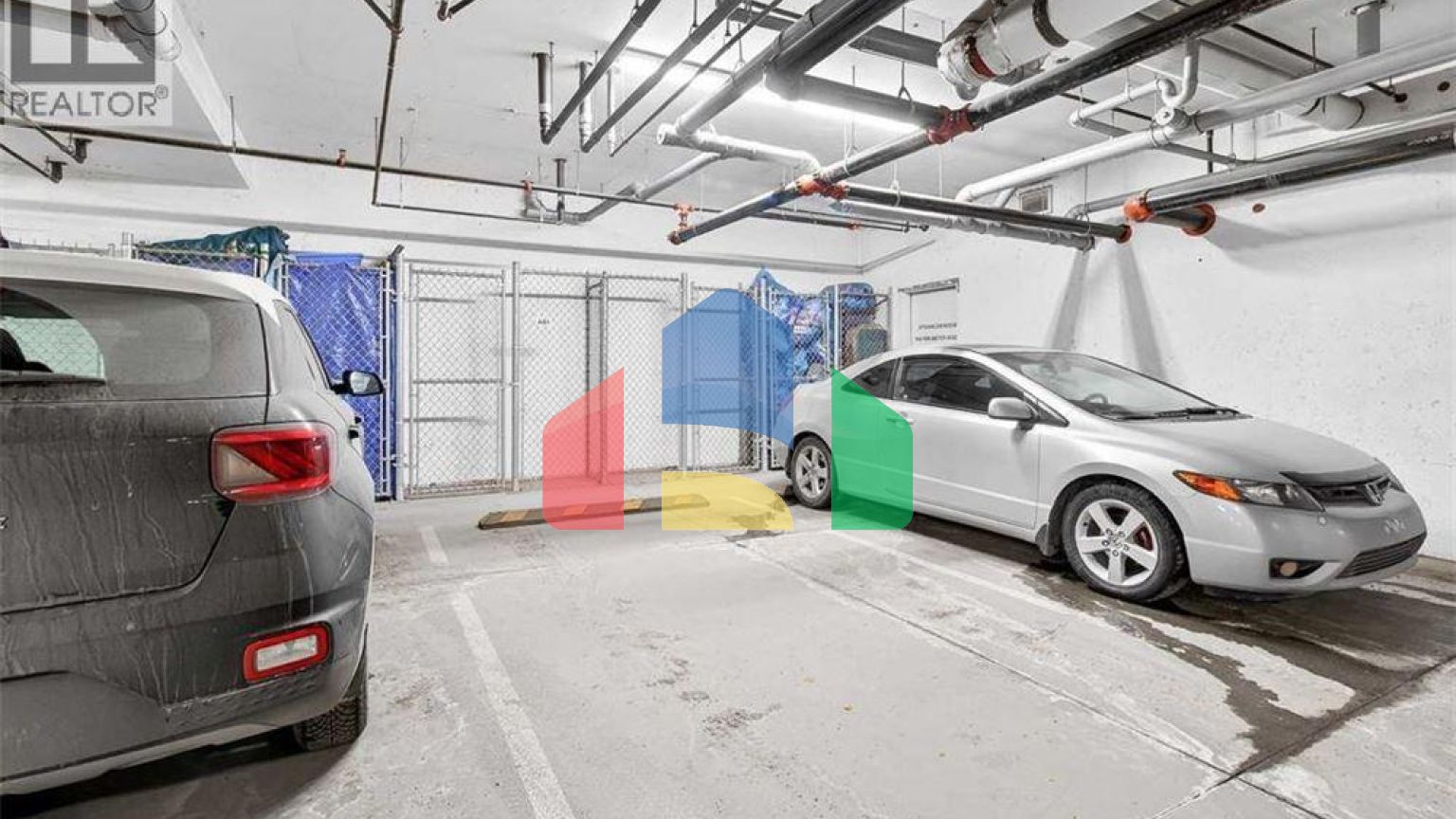 Residential - Single Family Home - Calgary, Canada - Canada