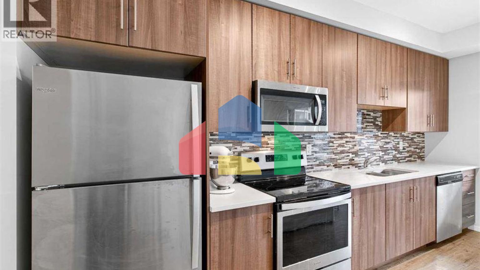 Residential - Single Family Home - Calgary, Canada - Canada