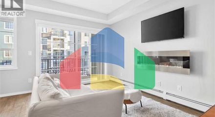 Residential - Single Family Home - Calgary, Canada - Canada