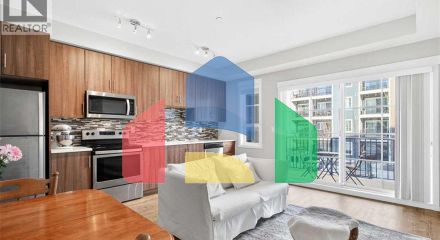 Residential - Single Family Home - Calgary, Canada - Canada