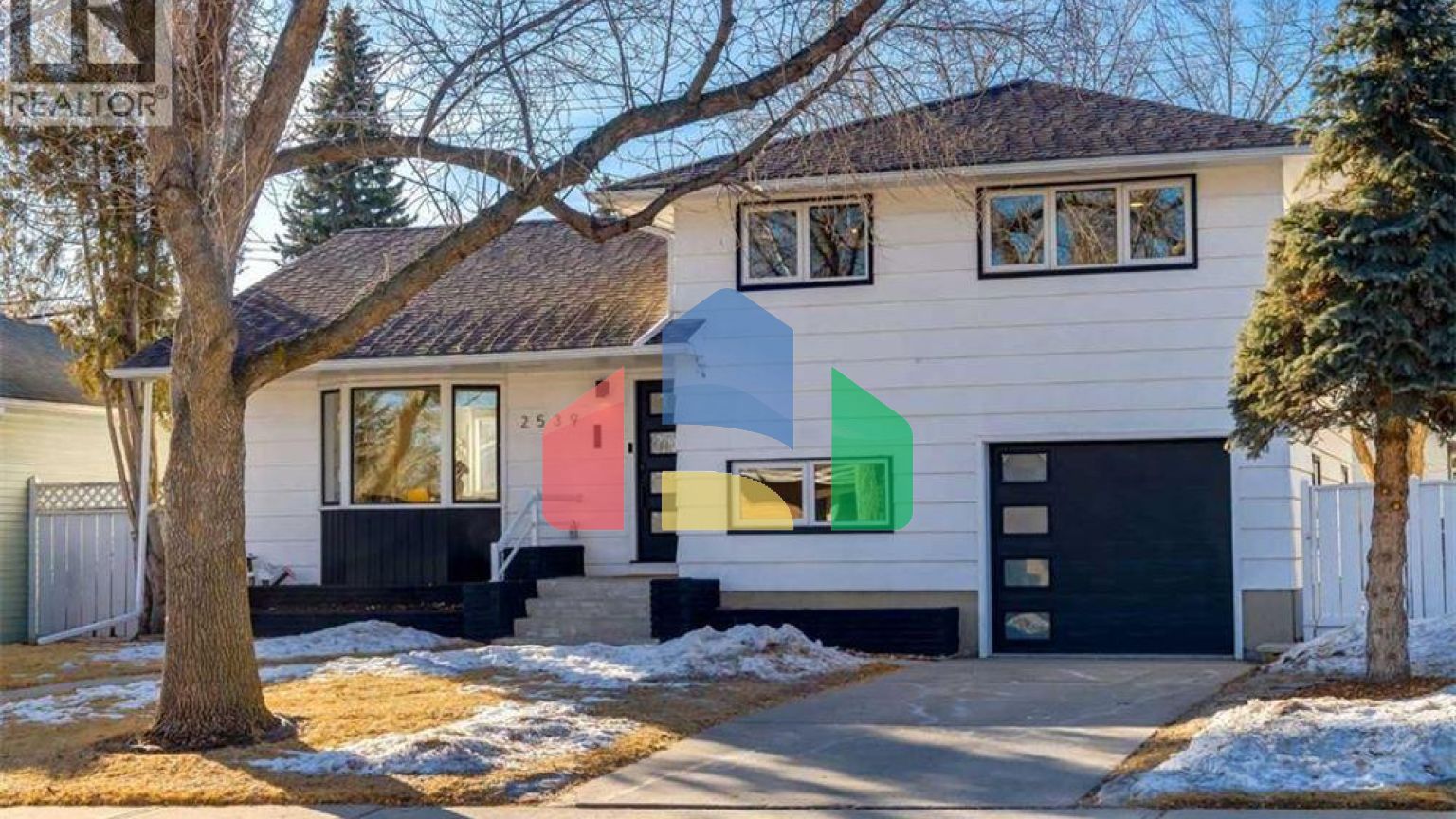 Residential - Single Family Home - Calgary, Canada - Canada