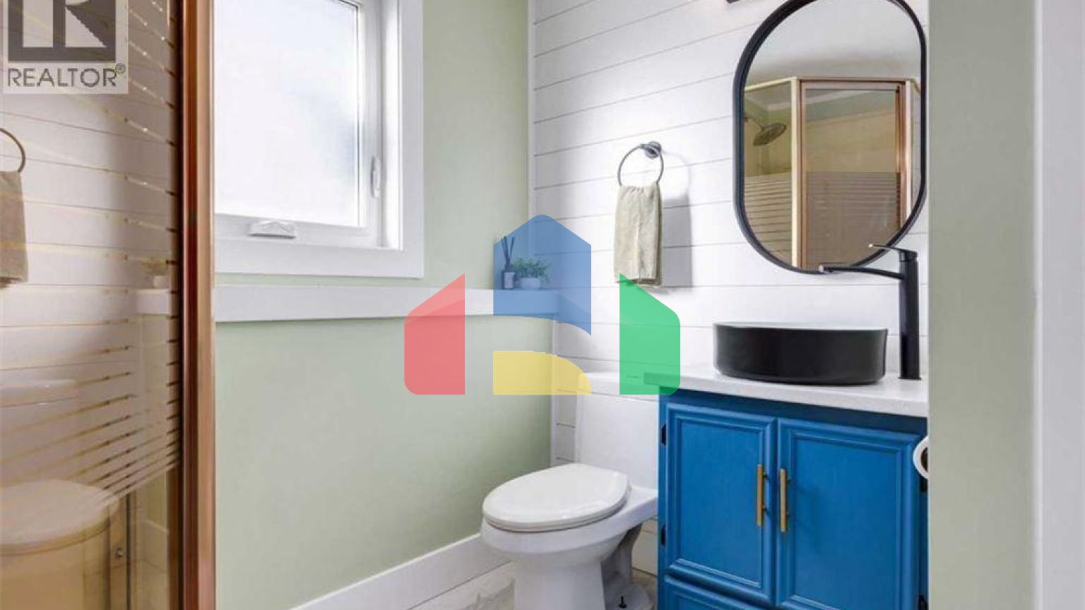 Residential - Single Family Home - Calgary, Canada - Canada