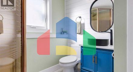 Residential - Single Family Home - Calgary, Canada - Canada