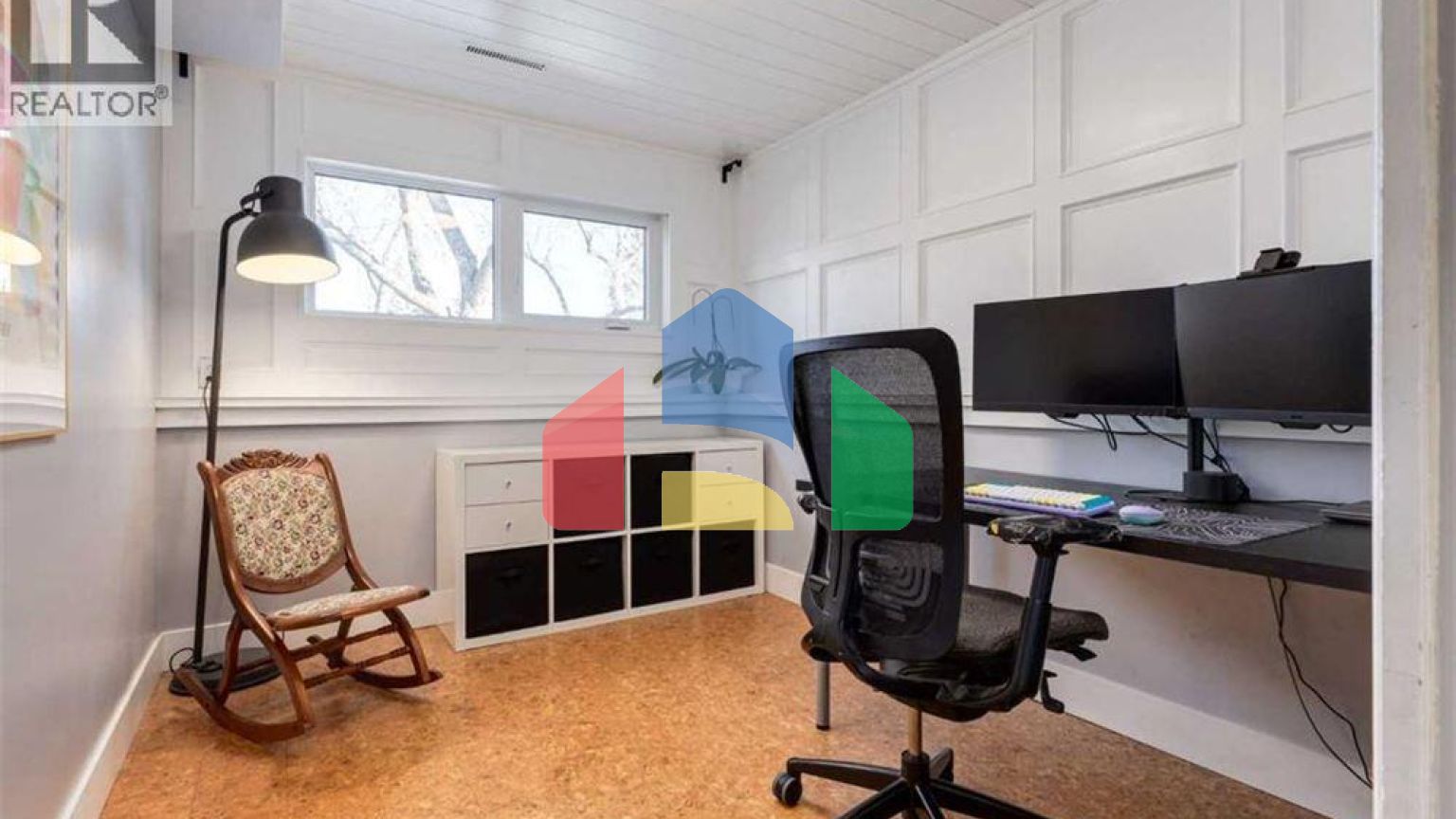 Residential - Single Family Home - Calgary, Canada - Canada