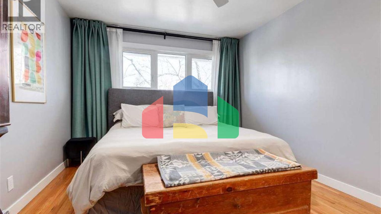 Residential - Single Family Home - Calgary, Canada - Canada