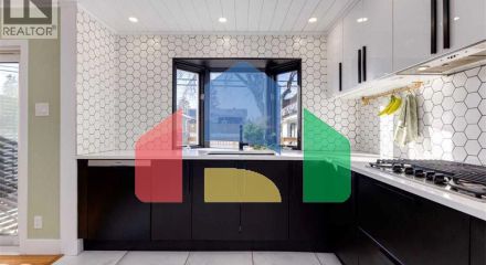 Residential - Single Family Home - Calgary, Canada - Canada