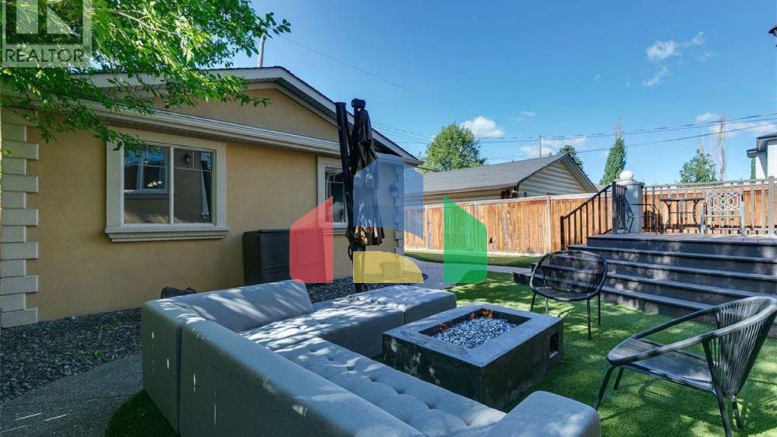 Residential - Single Family Home - Calgary, Canada - Canada