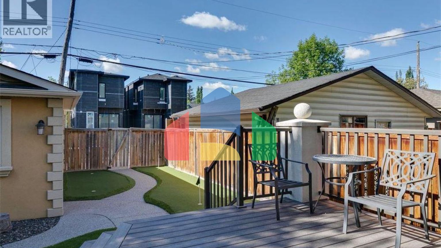 Residential - Single Family Home - Calgary, Canada - Canada