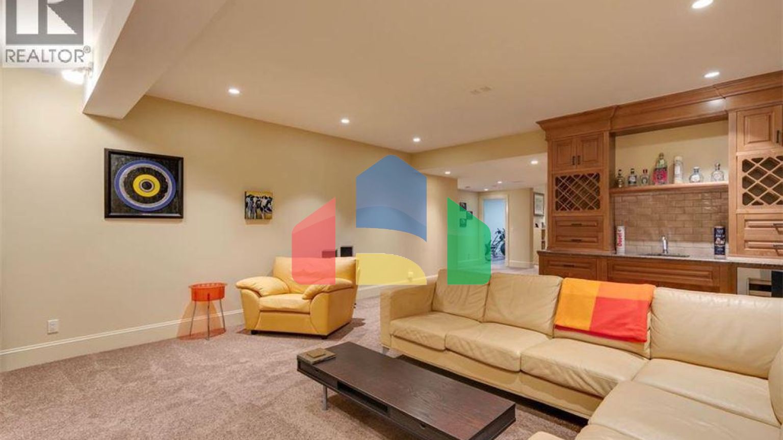 Residential - Single Family Home - Calgary, Canada - Canada