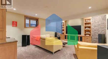 Residential - Single Family Home - Calgary, Canada - Canada