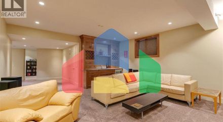 Residential - Single Family Home - Calgary, Canada - Canada