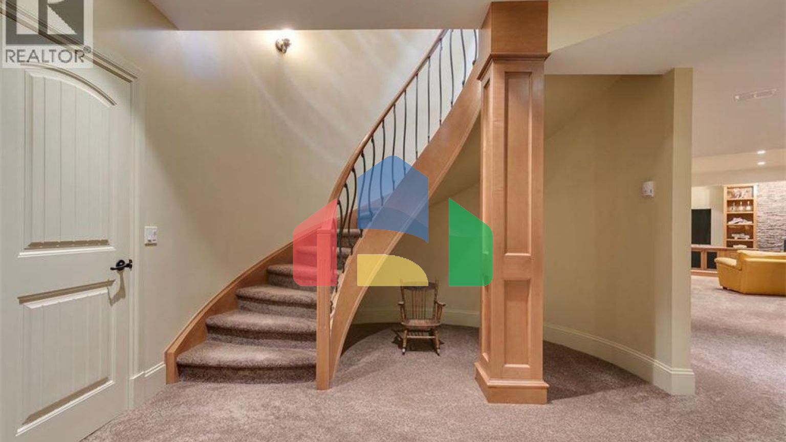 Residential - Single Family Home - Calgary, Canada - Canada