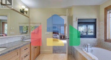 Residential - Single Family Home - Calgary, Canada - Canada