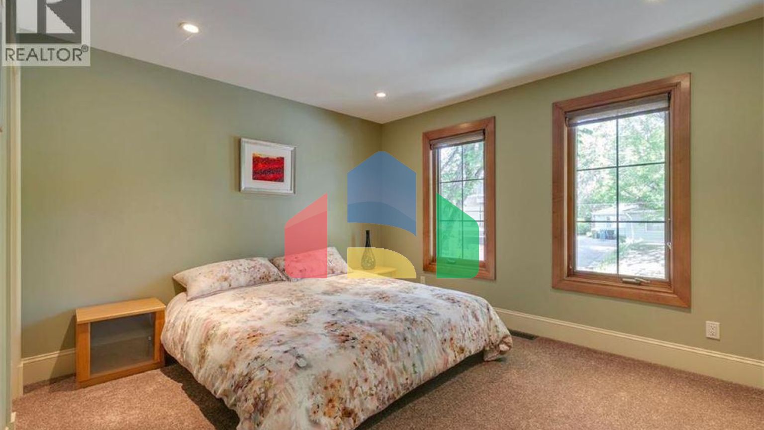 Residential - Single Family Home - Calgary, Canada - Canada