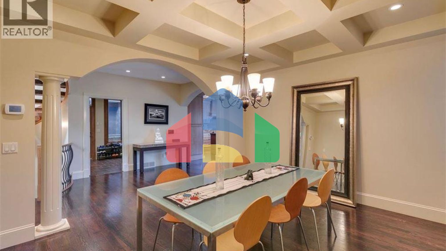 Residential - Single Family Home - Calgary, Canada - Canada