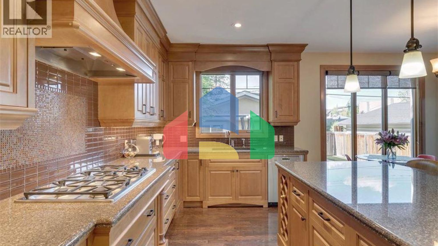 Residential - Single Family Home - Calgary, Canada - Canada