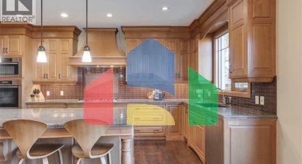 Residential - Single Family Home - Calgary, Canada - Canada