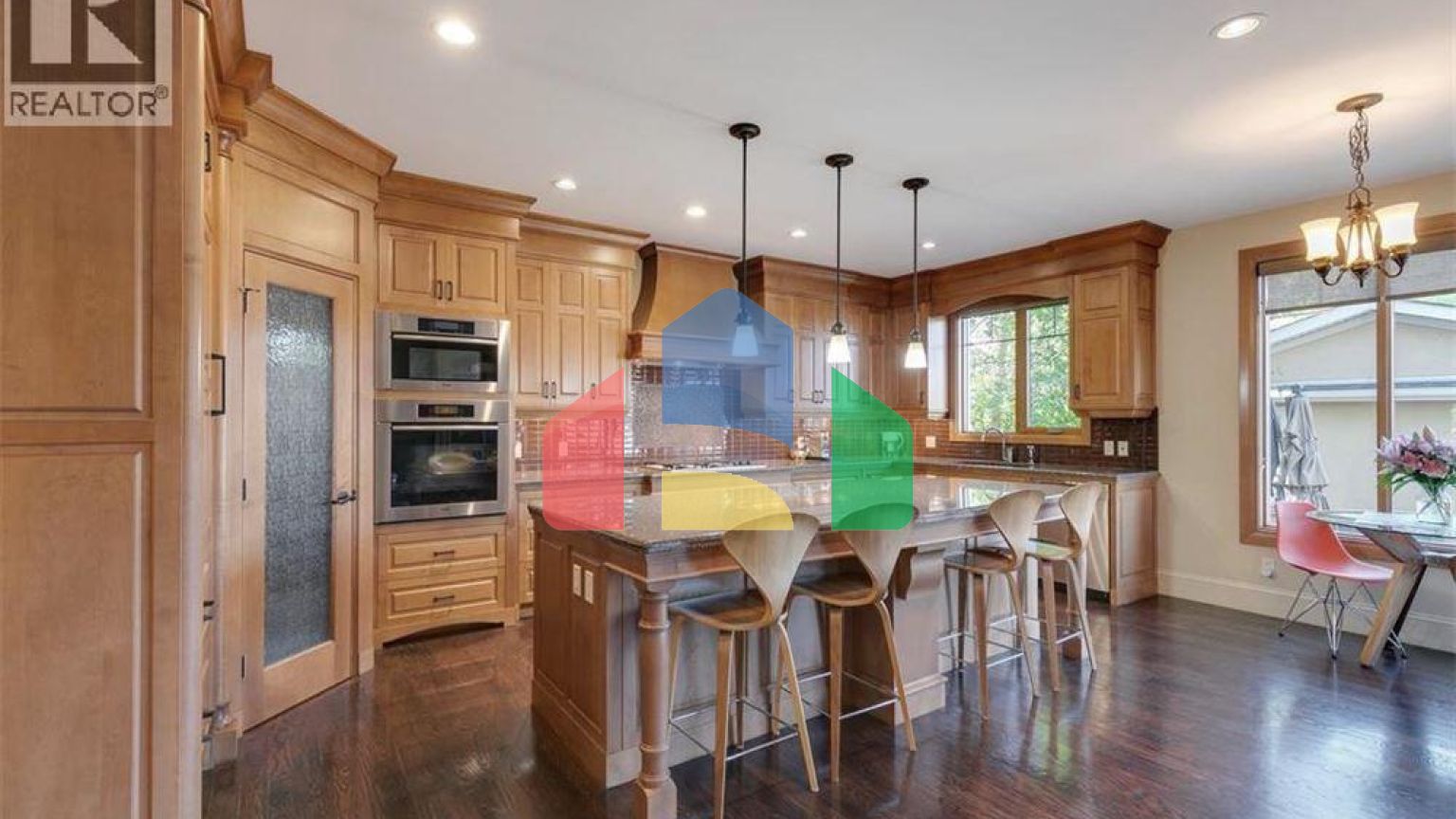 Residential - Single Family Home - Calgary, Canada - Canada