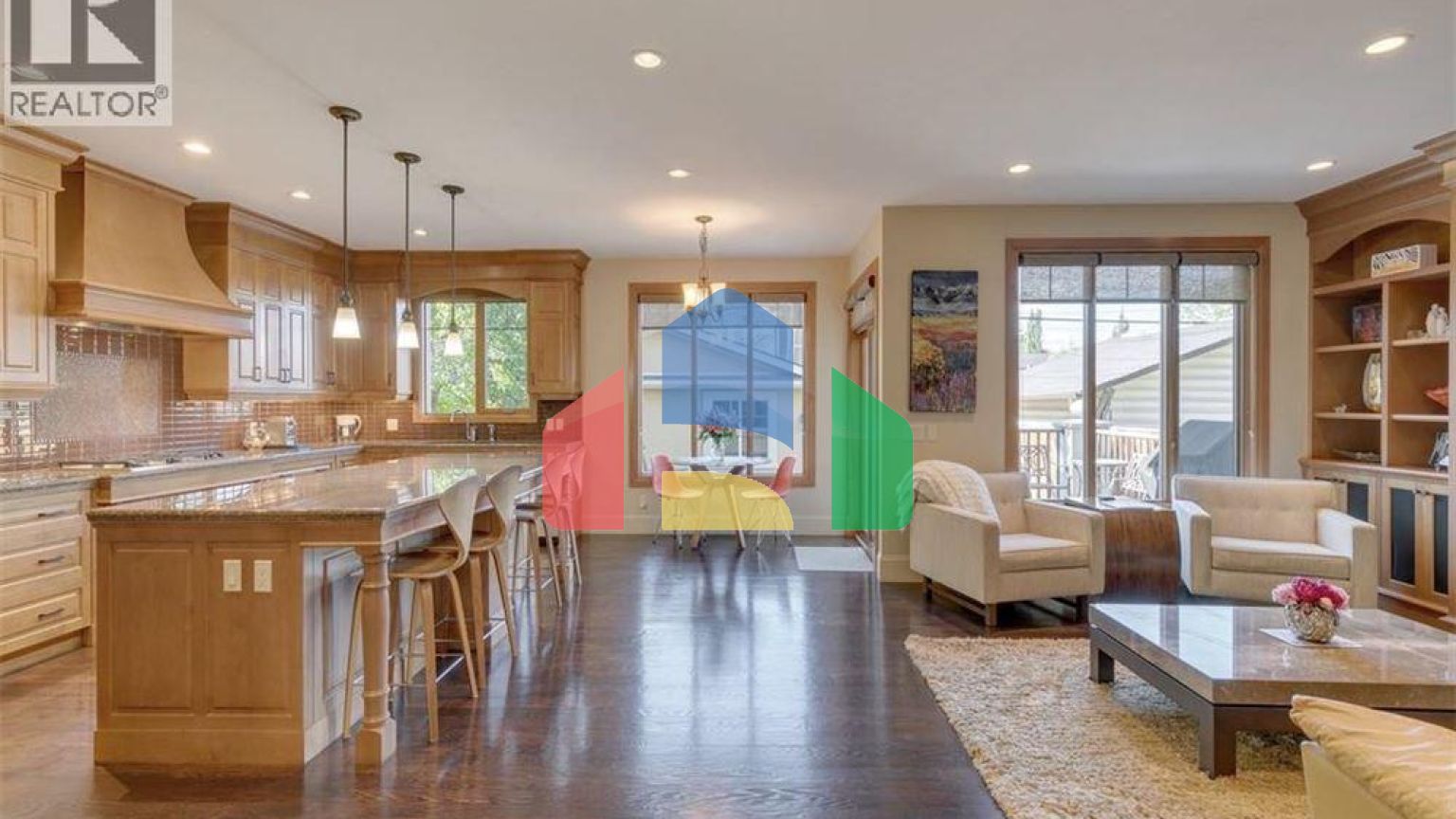 Residential - Single Family Home - Calgary, Canada - Canada