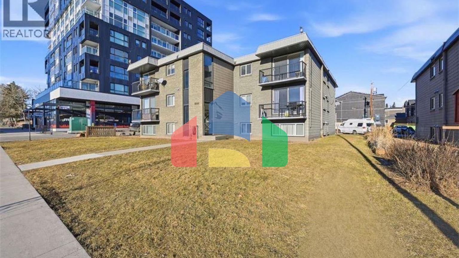 Residential - Condo/Apartment - Calgary, Canada - Canada