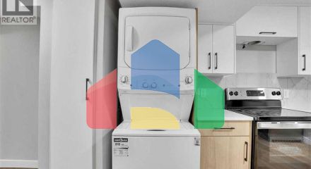 Residential - Single Family Home - Calgary, Canada - Canada