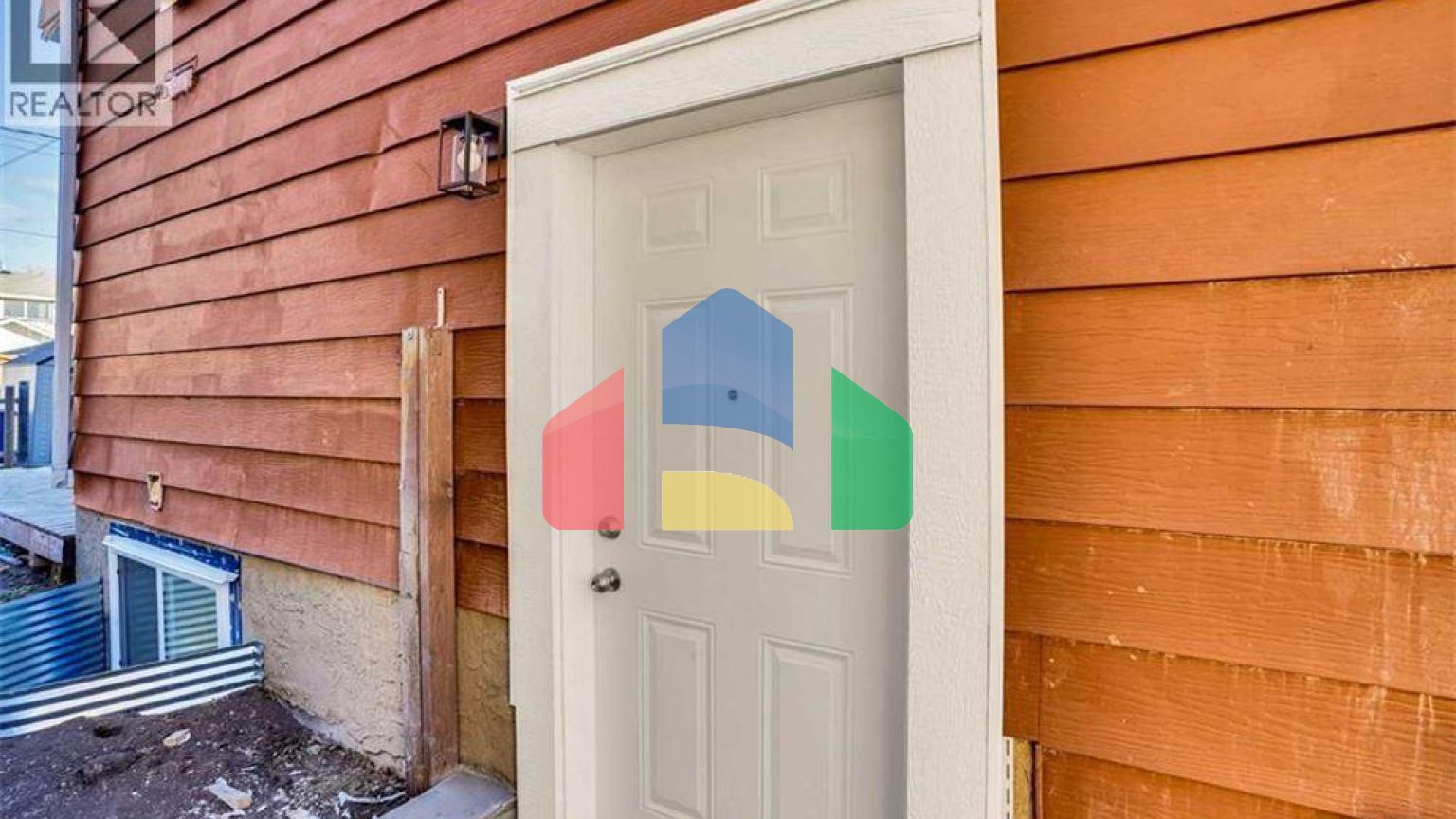 Residential - Single Family Home - Calgary, Canada - Canada