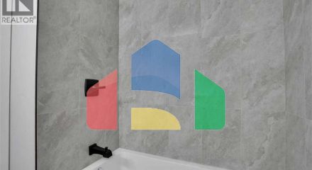 Residential - Single Family Home - Calgary, Canada - Canada