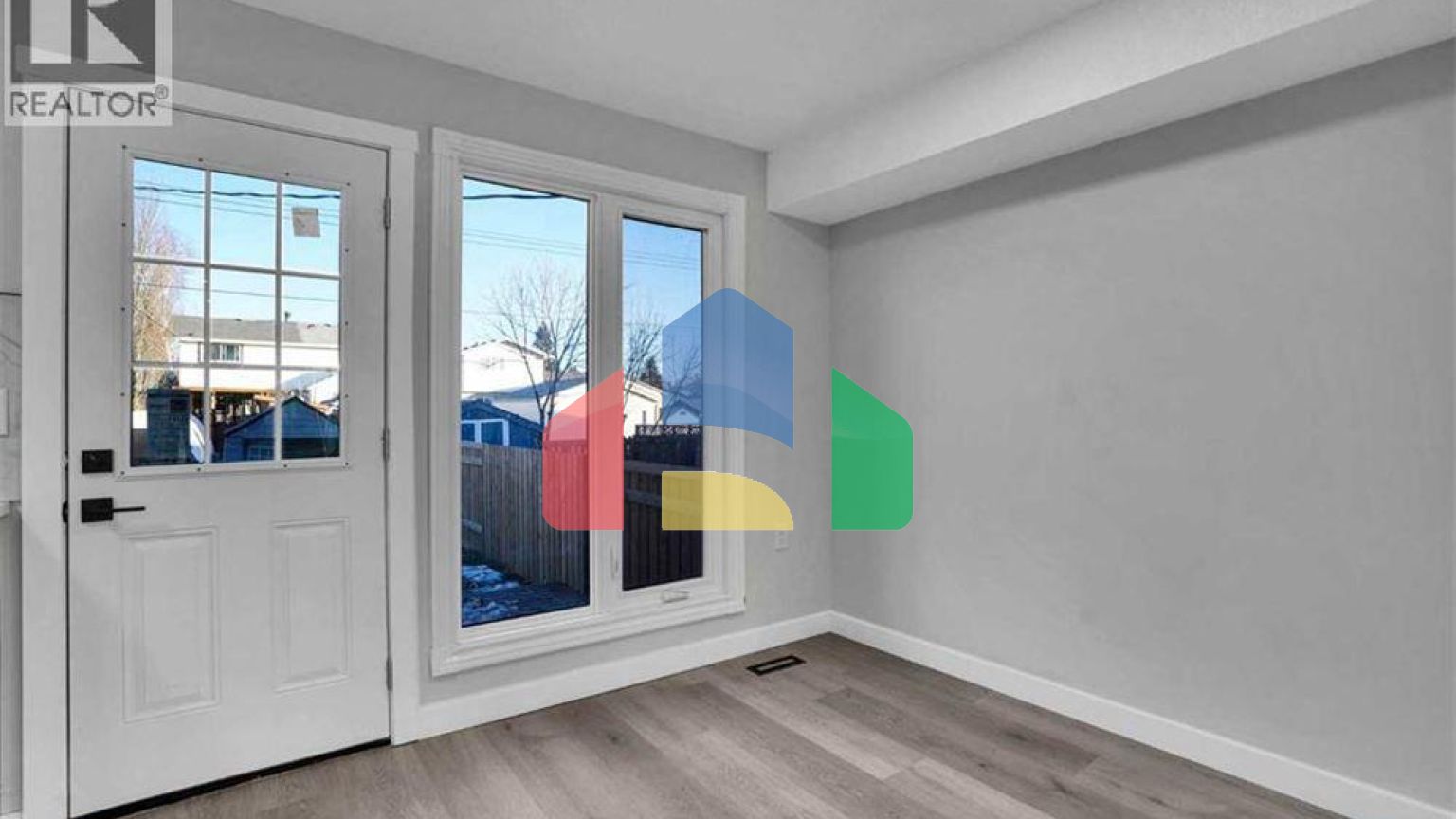 Residential - Single Family Home - Calgary, Canada - Canada