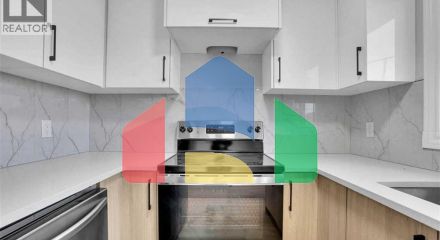 Residential - Single Family Home - Calgary, Canada - Canada