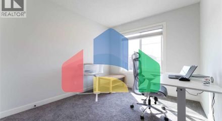 Residential - Single Family Home - Calgary, Canada - Canada