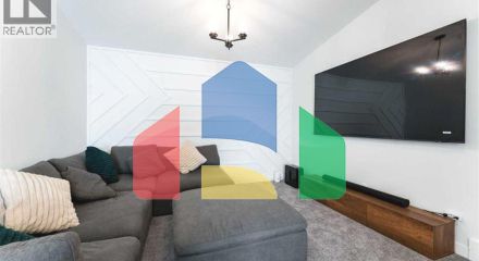 Residential - Single Family Home - Calgary, Canada - Canada