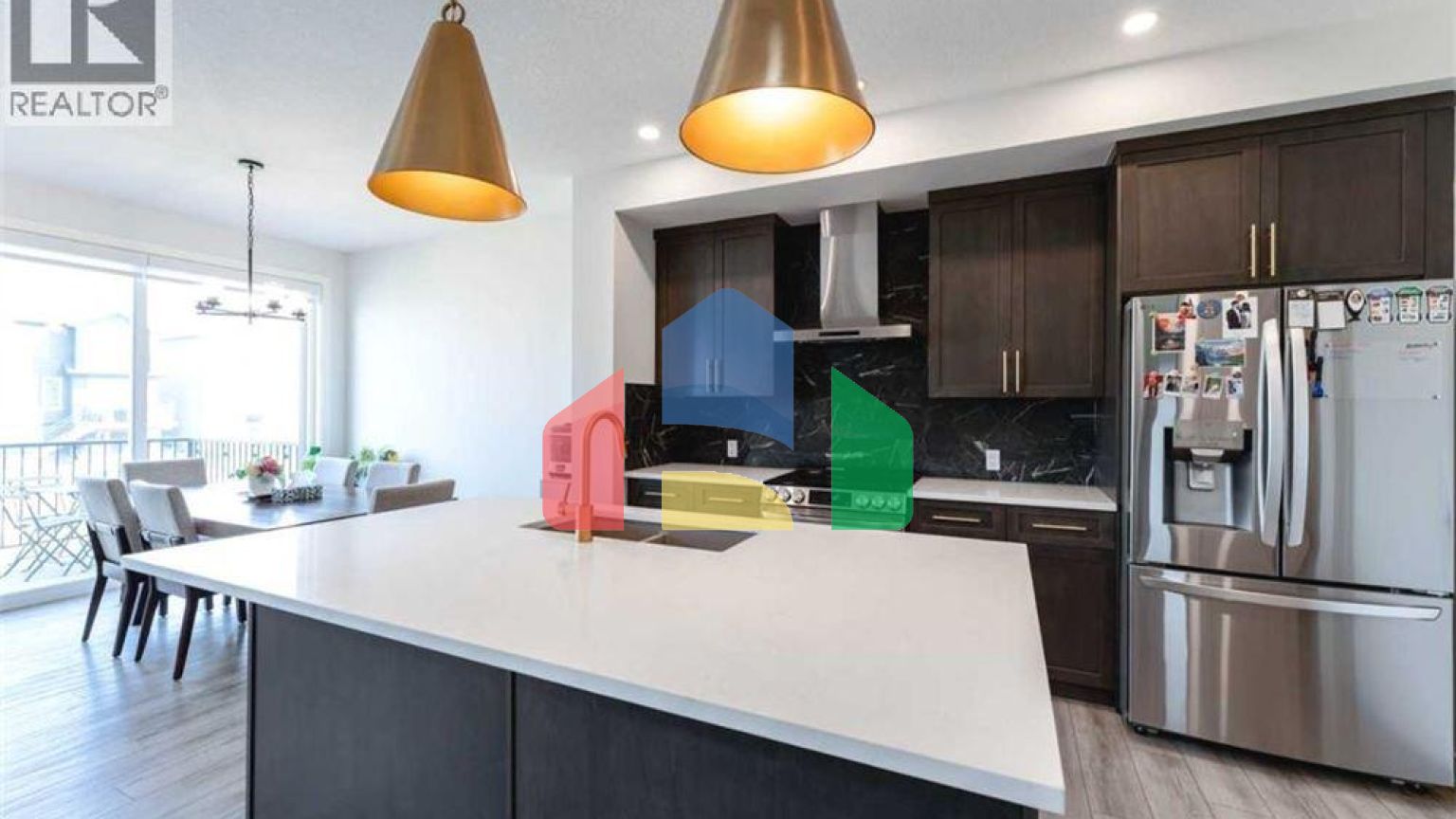 Residential - Single Family Home - Calgary, Canada - Canada