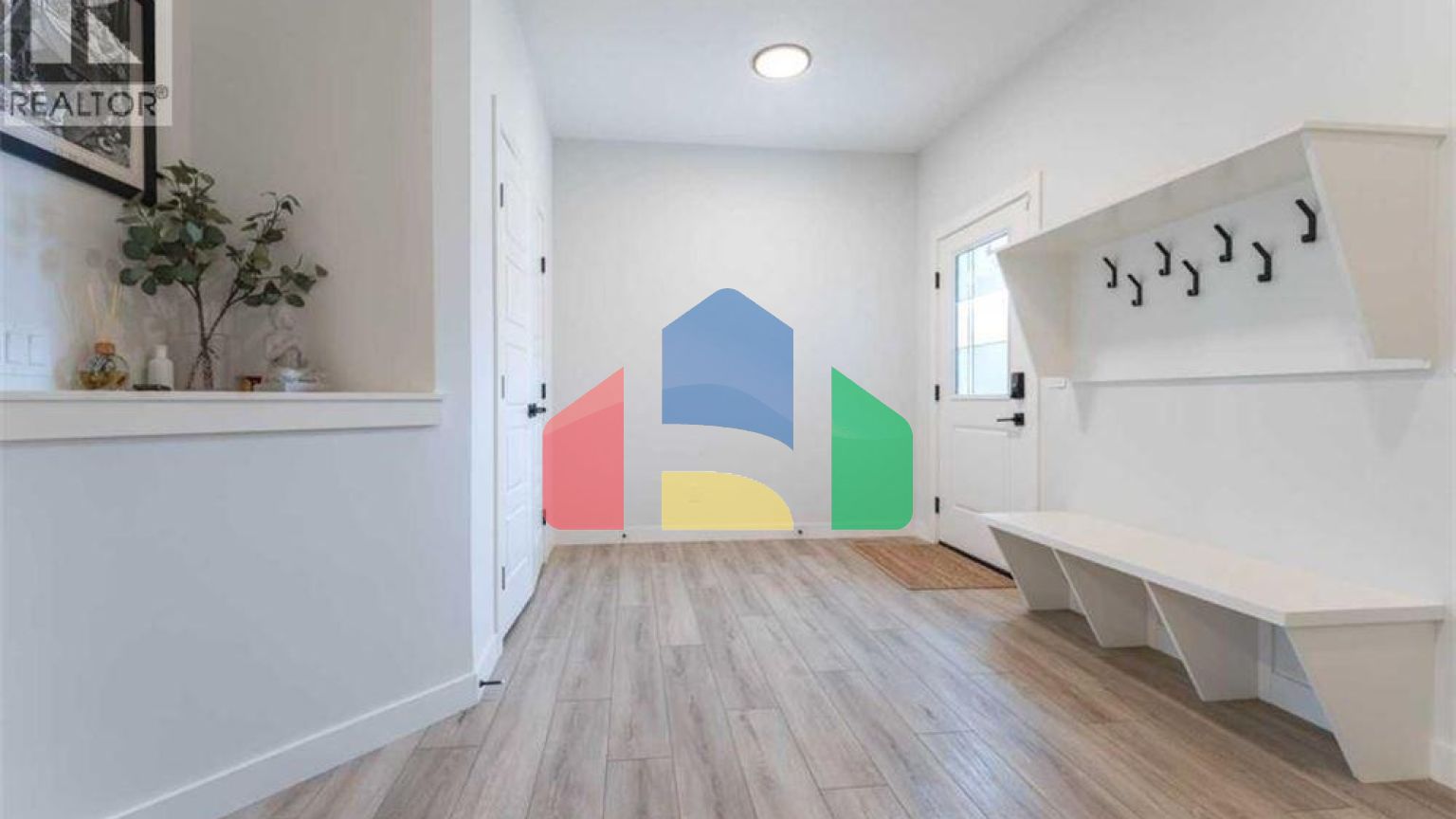 Residential - Single Family Home - Calgary, Canada - Canada