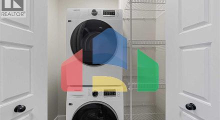 Residential - Single Family Home - Calgary, Canada - Canada