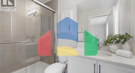 Residential - Single Family Home - Calgary, Canada - Canada