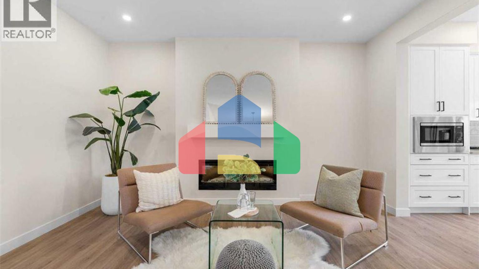 Residential - Single Family Home - Calgary, Canada - Canada