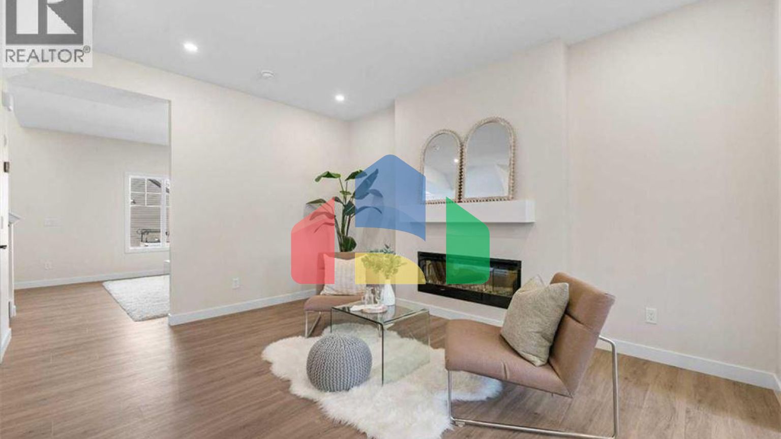 Residential - Single Family Home - Calgary, Canada - Canada