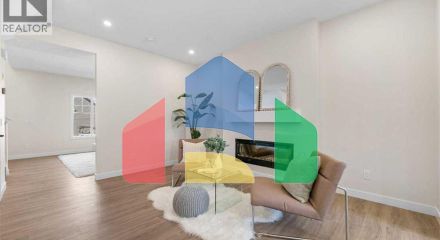 Residential - Single Family Home - Calgary, Canada - Canada