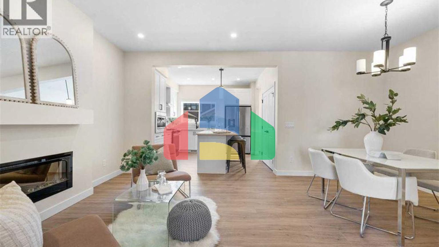 Residential - Single Family Home - Calgary, Canada - Canada