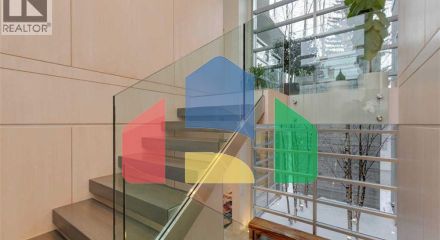 Residential - Single Family Home - Calgary, Canada - Canada