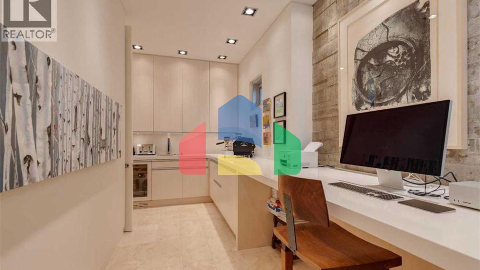 Residential - Single Family Home - Calgary, Canada - Canada