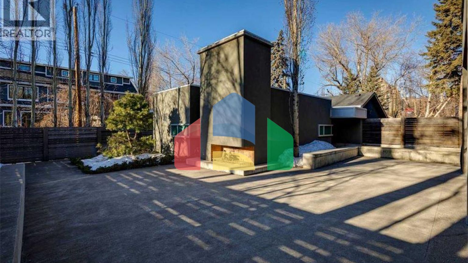 Residential - Single Family Home - Calgary, Canada - Canada