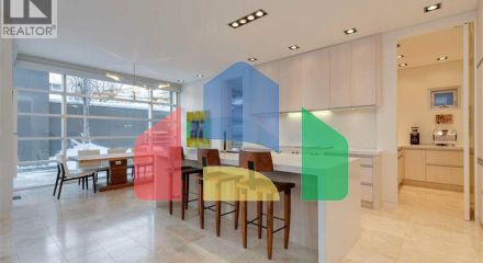 Residential - Single Family Home - Calgary, Canada - Canada