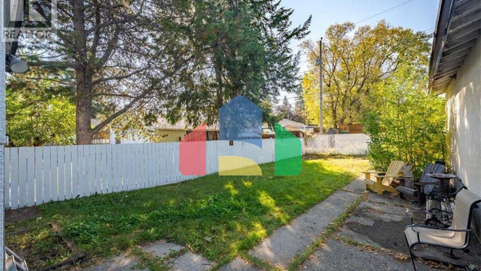 Residential - Single Family Home - Calgary, Canada - Canada