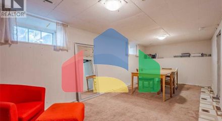 Residential - Single Family Home - Calgary, Canada - Canada