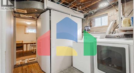 Residential - Single Family Home - Calgary, Canada - Canada