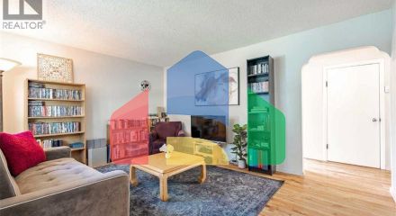 Residential - Single Family Home - Calgary, Canada - Canada