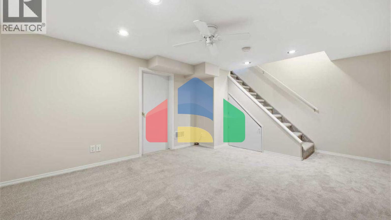 Residential - Townhouse - Calgary, Canada - Canada