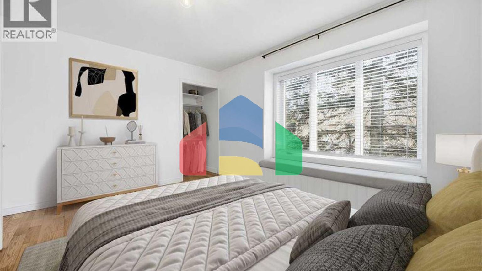 Residential - Townhouse - Calgary, Canada - Canada